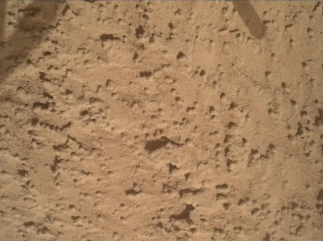 Sol 3383: Mars Hand Lens Imager (MAHLI)