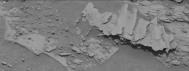 Sol 3385: Mast Camera (Mastcam)