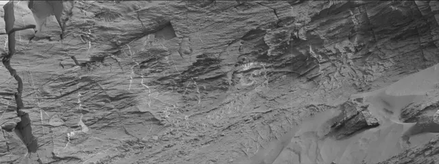 Sol 3386: Mast Camera (Mastcam)