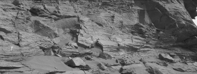 Sol 3386: Mast Camera (Mastcam)