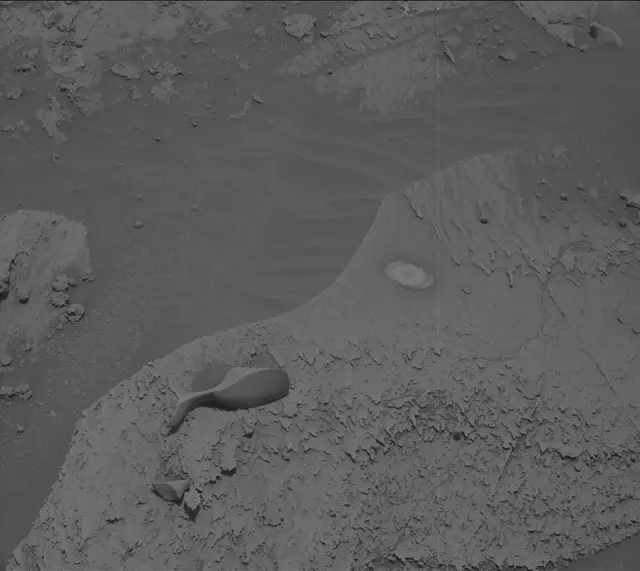 Sol 3386: Mast Camera (Mastcam)