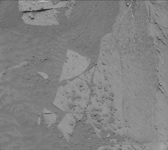 Sol 3386: Mast Camera (Mastcam)