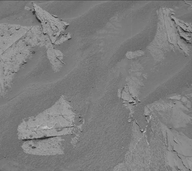 Sol 3386: Mast Camera (Mastcam)