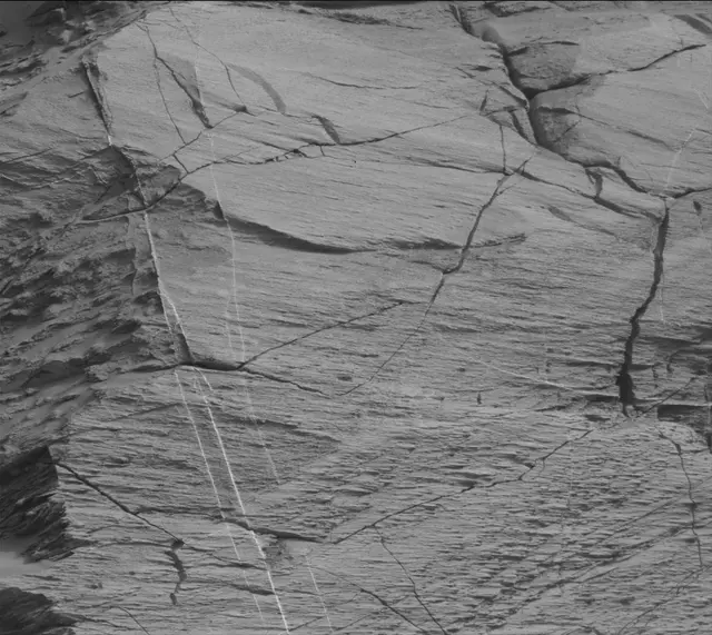 Sol 3386: Mast Camera (Mastcam)