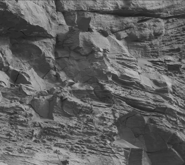 Sol 3386: Mast Camera (Mastcam)