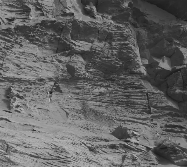 Sol 3386: Mast Camera (Mastcam)