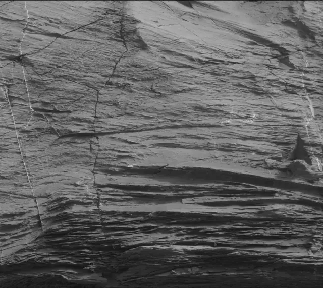 Sol 3386: Mast Camera (Mastcam)