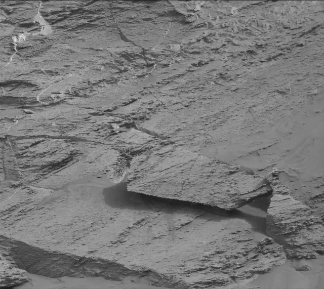 Sol 3386: Mast Camera (Mastcam)