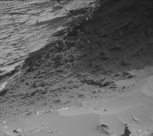 Sol 3386: Mast Camera (Mastcam)