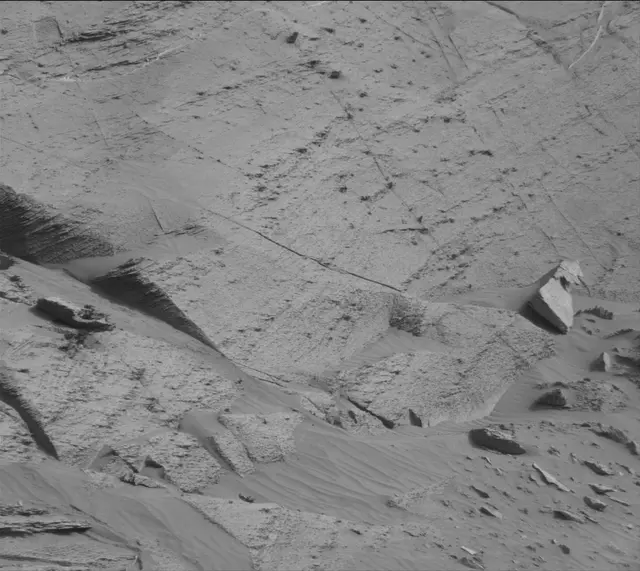 Sol 3386: Mast Camera (Mastcam)