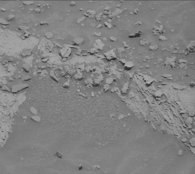 Sol 3386: Mast Camera (Mastcam)