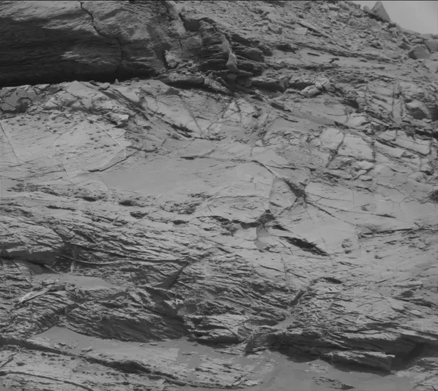 Sol 3386: Mast Camera (Mastcam)