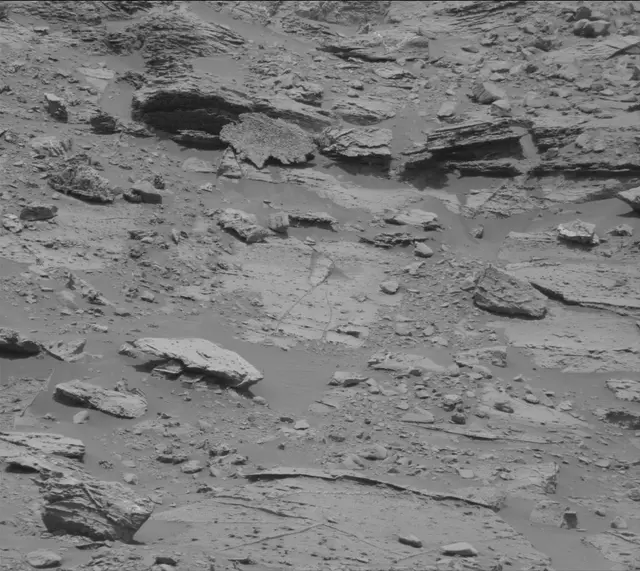 Sol 3386: Mast Camera (Mastcam)