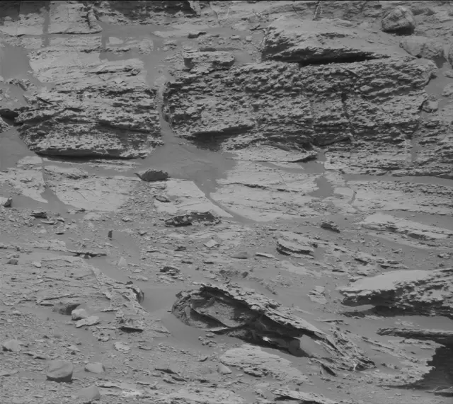 Sol 3386: Mast Camera (Mastcam)