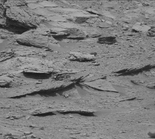 Sol 3386: Mast Camera (Mastcam)