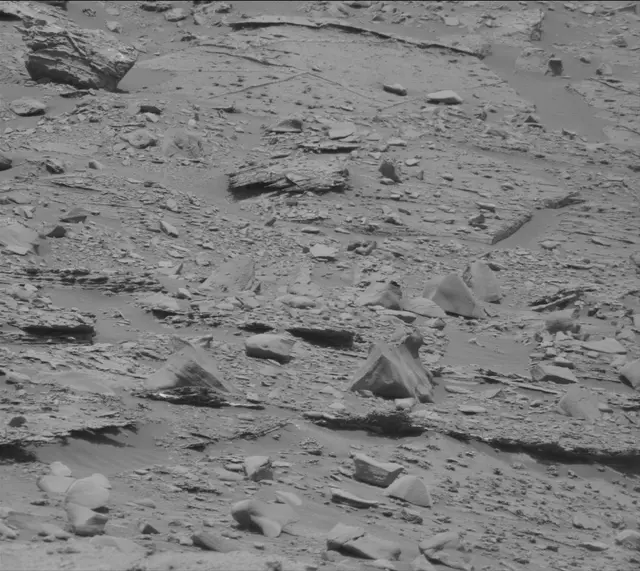 Sol 3386: Mast Camera (Mastcam)