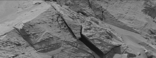 Sol 3387: Mast Camera (Mastcam)