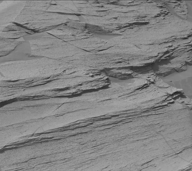 Sol 3387: Mast Camera (Mastcam)