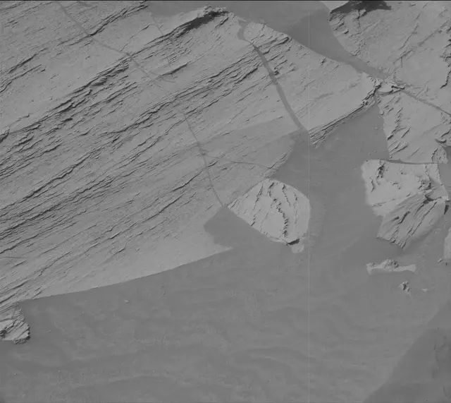 Sol 3387: Mast Camera (Mastcam)