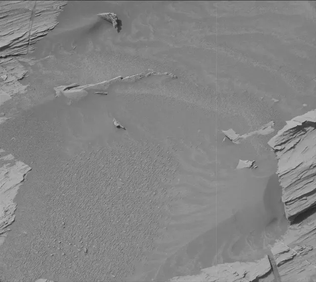 Sol 3387: Mast Camera (Mastcam)