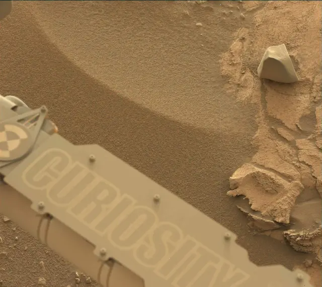 Sol 3387: Mast Camera (Mastcam)