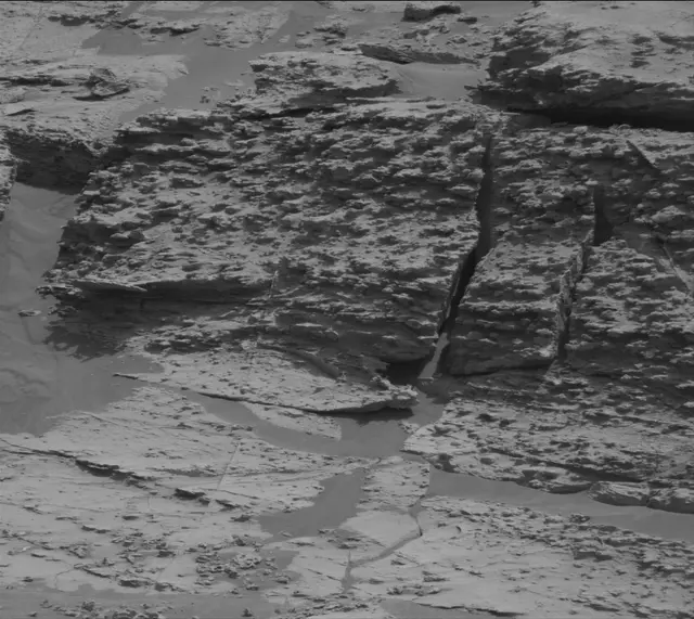 Sol 3387: Mast Camera (Mastcam)