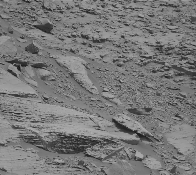 Sol 3387: Mast Camera (Mastcam)