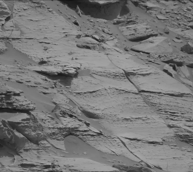Sol 3387: Mast Camera (Mastcam)