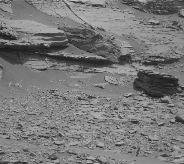 Sol 3387: Mast Camera (Mastcam)