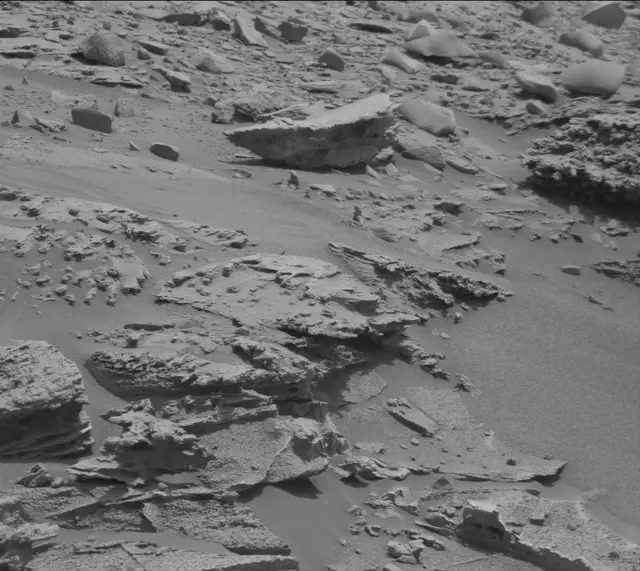 Sol 3387: Mast Camera (Mastcam)