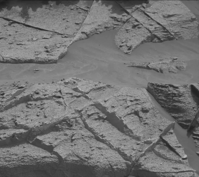 Sol 3387: Mast Camera (Mastcam)