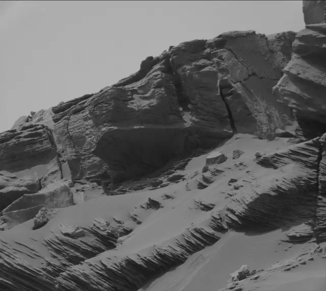 Sol 3387: Mast Camera (Mastcam)