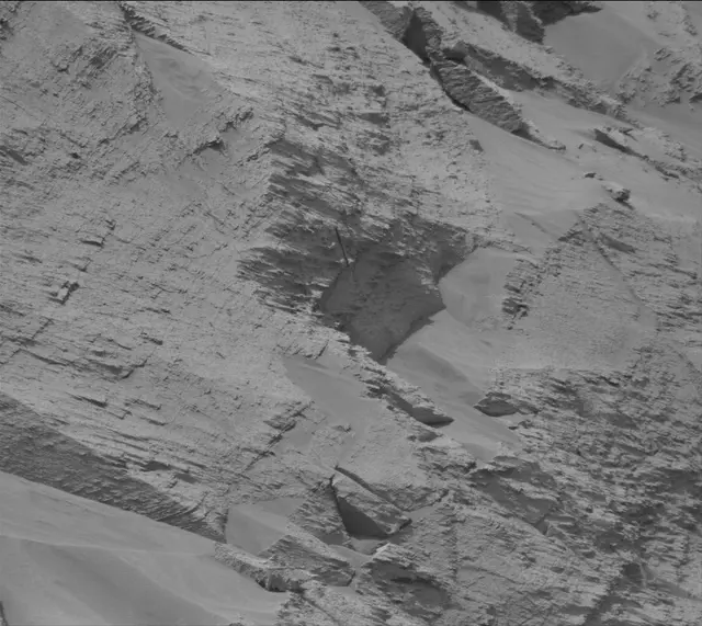 Sol 3387: Mast Camera (Mastcam)