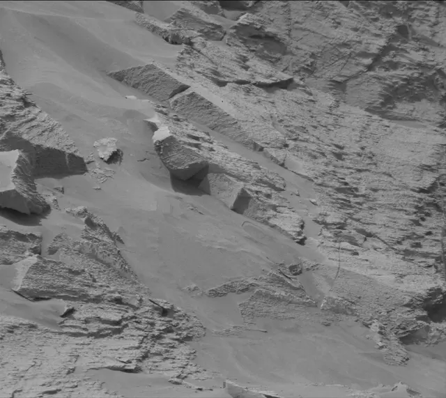 Sol 3387: Mast Camera (Mastcam)