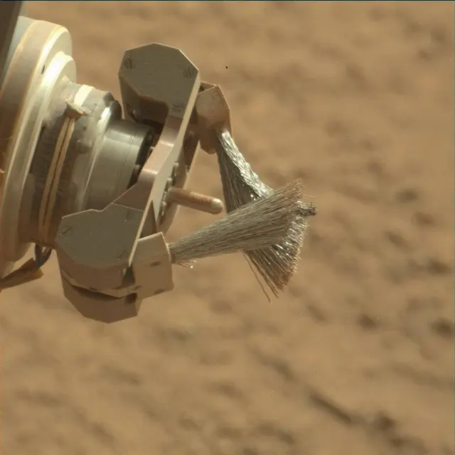 Sol 3387: Mast Camera (Mastcam)