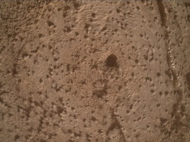 Sol 3387: Mars Hand Lens Imager (MAHLI)