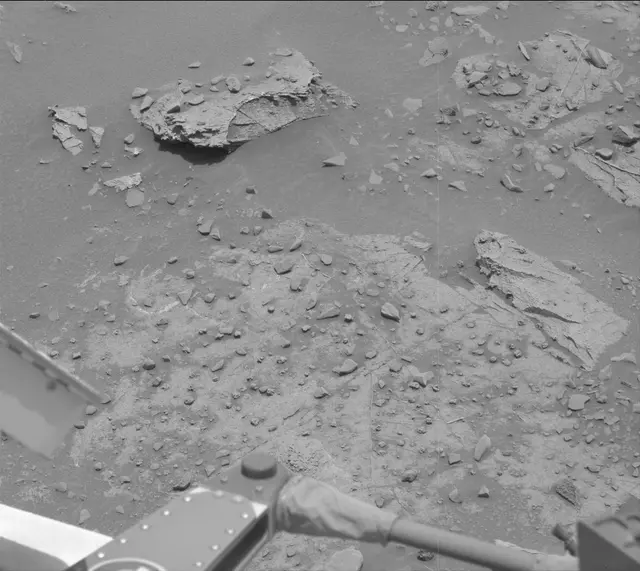 Sol 3388: Mast Camera (Mastcam)