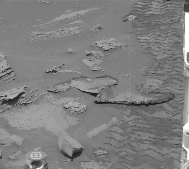 Sol 3388: Mast Camera (Mastcam)
