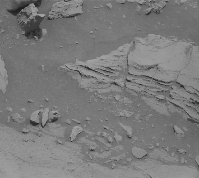 Sol 3388: Mast Camera (Mastcam)