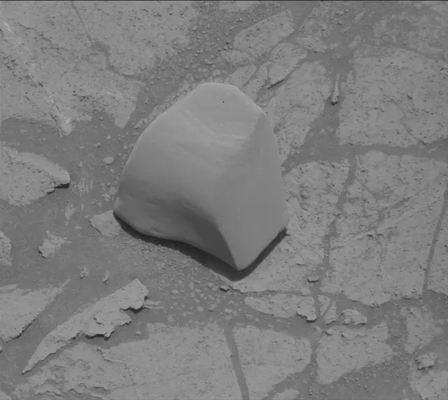 Sol 3388: Mast Camera (Mastcam)