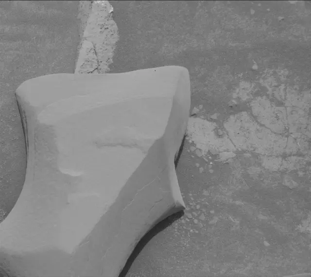 Sol 3388: Mast Camera (Mastcam)