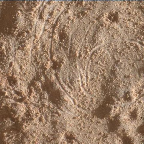 Sol 3388: Mars Hand Lens Imager (MAHLI)