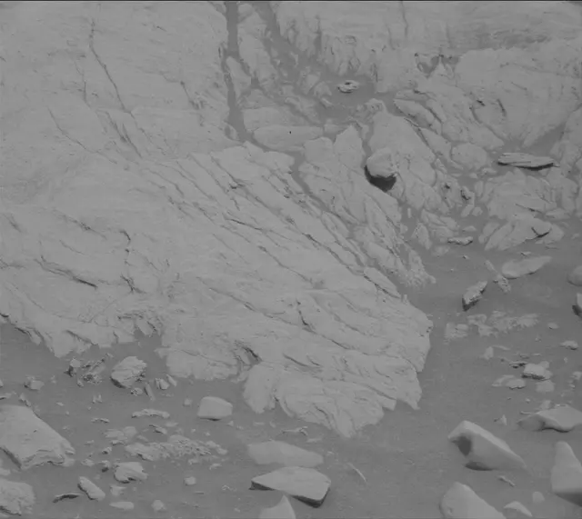 Sol 3389: Mast Camera (Mastcam)
