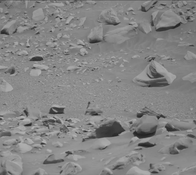 Sol 3390: Mast Camera (Mastcam)