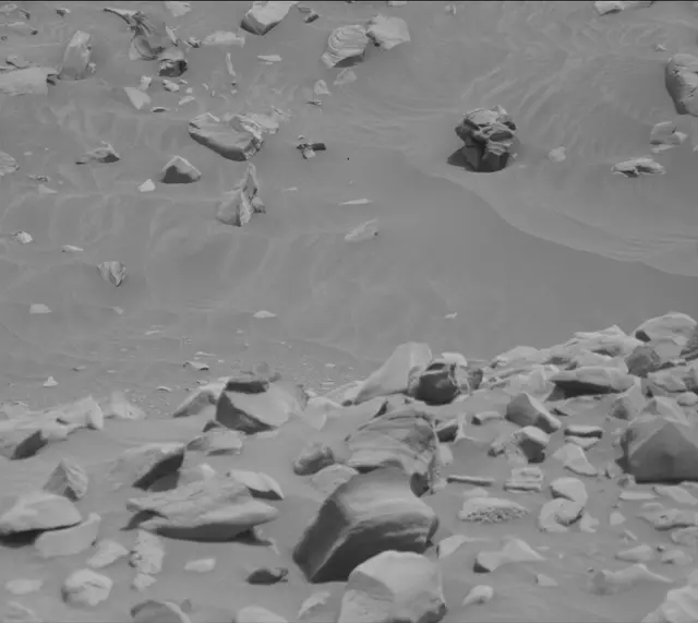Sol 3390: Mast Camera (Mastcam)