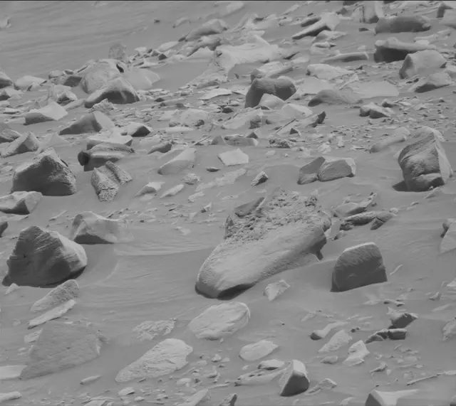 Sol 3390: Mast Camera (Mastcam)