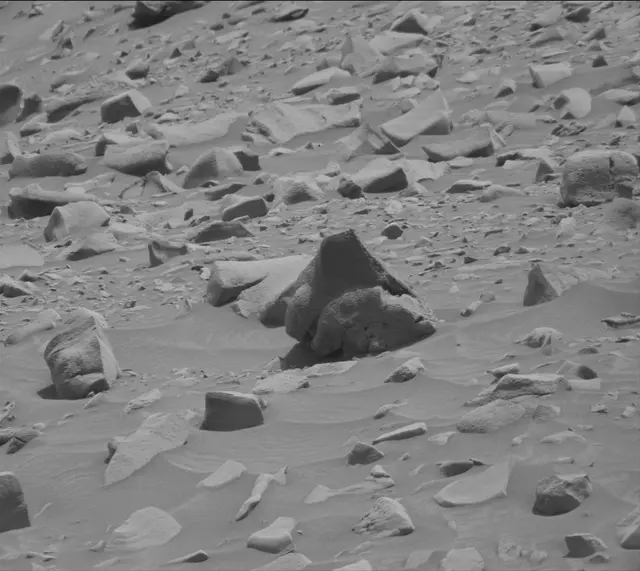 Sol 3390: Mast Camera (Mastcam)