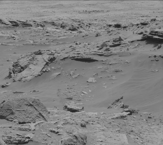 Sol 3391: Mast Camera (Mastcam)
