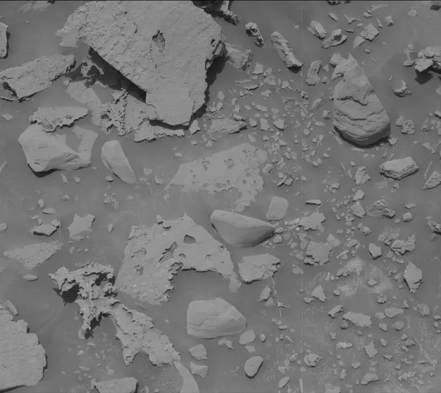 Sol 3391: Mast Camera (Mastcam)