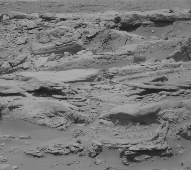 Sol 3391: Mast Camera (Mastcam)